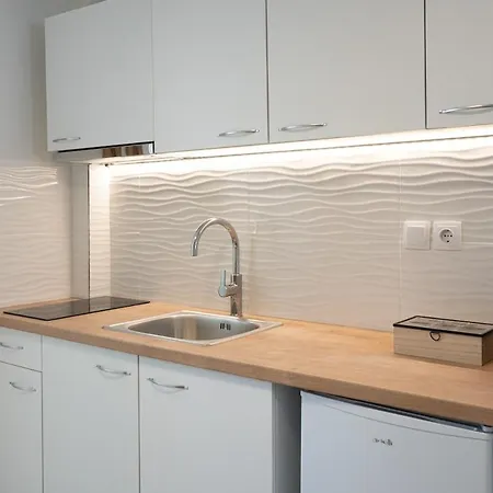 White W1 New In Appartamento