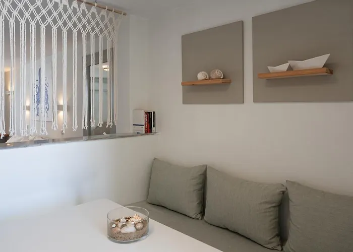 White W1 New In Apartamento